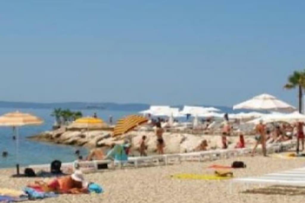 Bright And Colourful Apartment Luce -Sandy Beach Split Luaran gambar