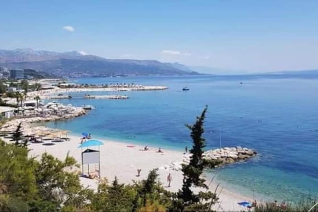 Bright And Colourful Apartment Luce -Sandy Beach Split Luaran gambar