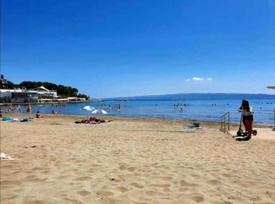 Bright And Colourful Apartment Luce -Sandy Beach Split Luaran gambar